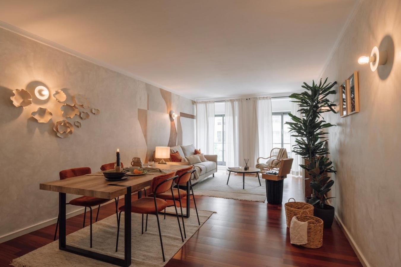 Azzurra - 2 Bedrooms And Parking In Avenidas Novas Apartment