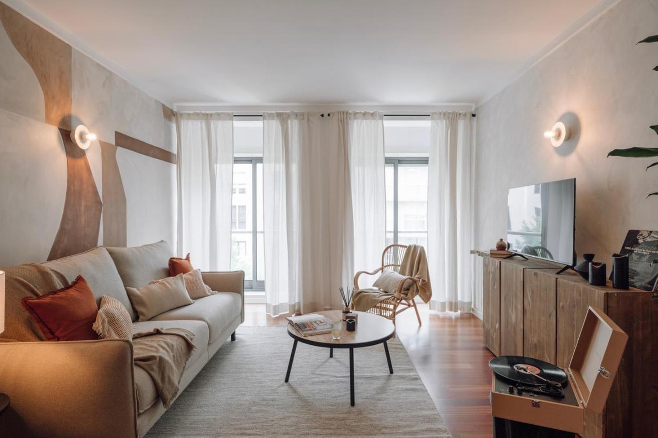 Azzurra - 2 Bedrooms And Parking In Avenidas Novas